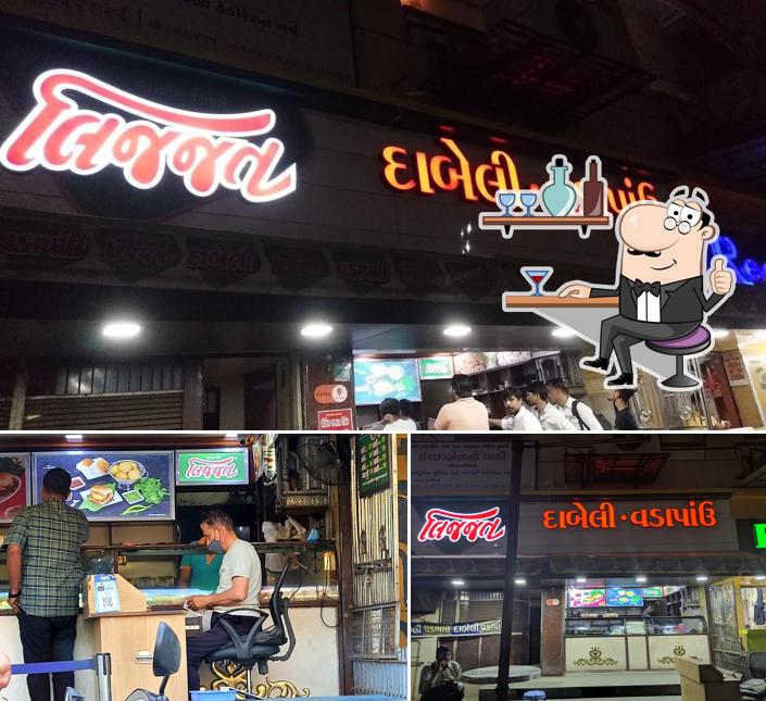 The interior of Lijjat Dabeli Vadapav Maninagar
