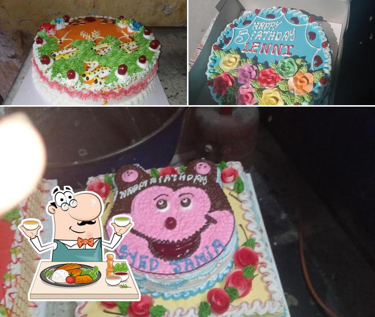 Food at Gomathi Bakery and sweets