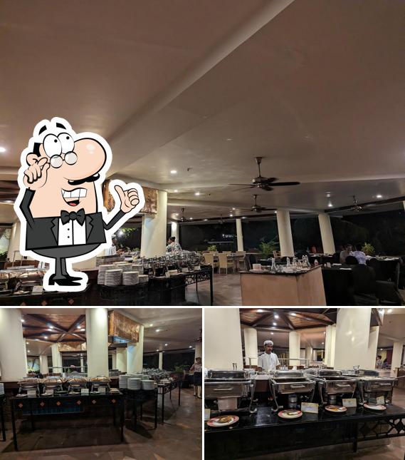 Check out how Sea B Q looks inside