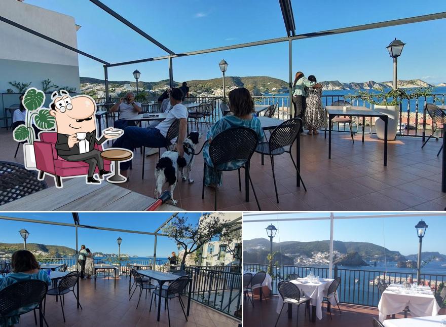 Gli interni di Ristorante EEA