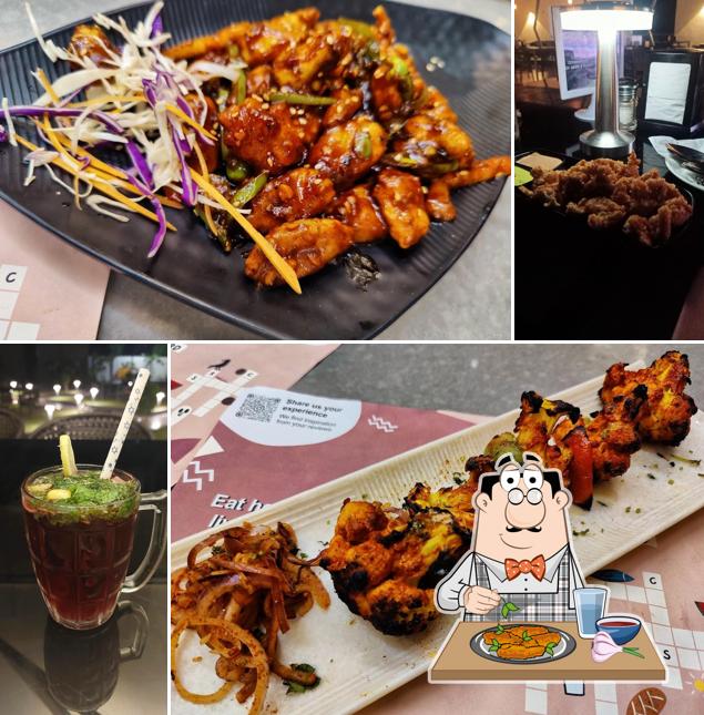 Chicken wings at Polo Lounge Family Restaurant