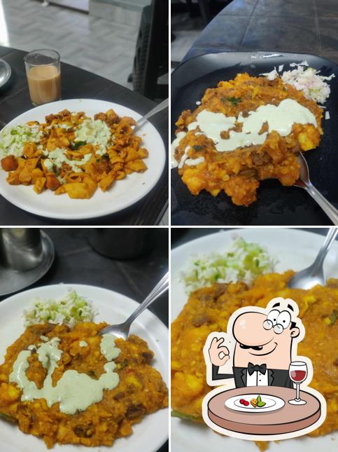 Food at Adukkala fast foods