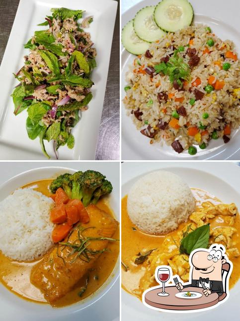 Food at Lan Lamoon Authentic Thai Bistro