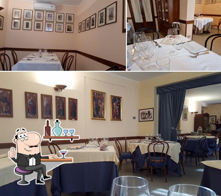 Siediti a un tavolo di Trattoria Antica Corte