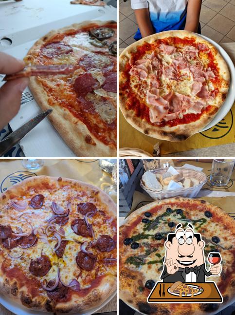 Scegli una pizza a Ristorante Pizzeria