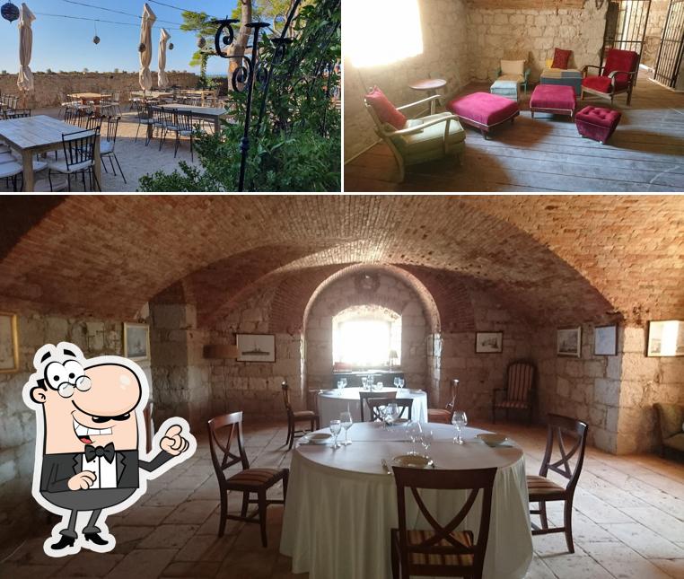 Siediti a un tavolo di Fort George