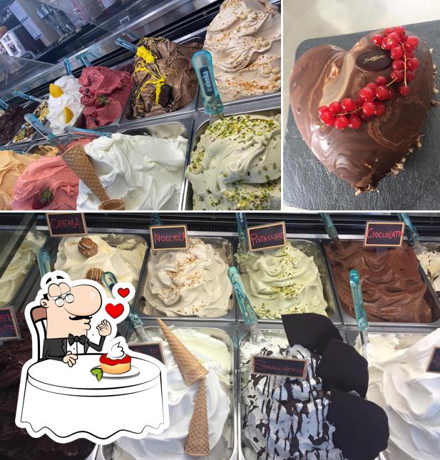 Caffetteria Sottozero serve un'ampia gamma di dessert