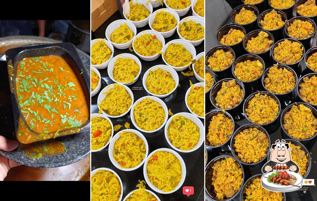 Food at Bhandare Walas