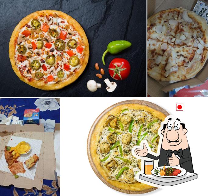 Food at Domino's Pizza Suncity Mall, Gurgaon