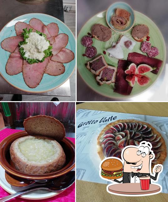 Ordina un hamburger a Grotto Valle