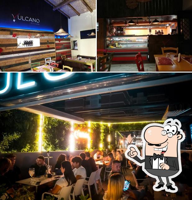 Siediti a un tavolo di Vulcano Etna Pub
