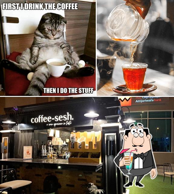 Voici l’image représentant la boire et intérieur sur Coffee-sesh