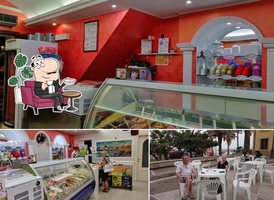 Gli interni di Gelateria del Porto
