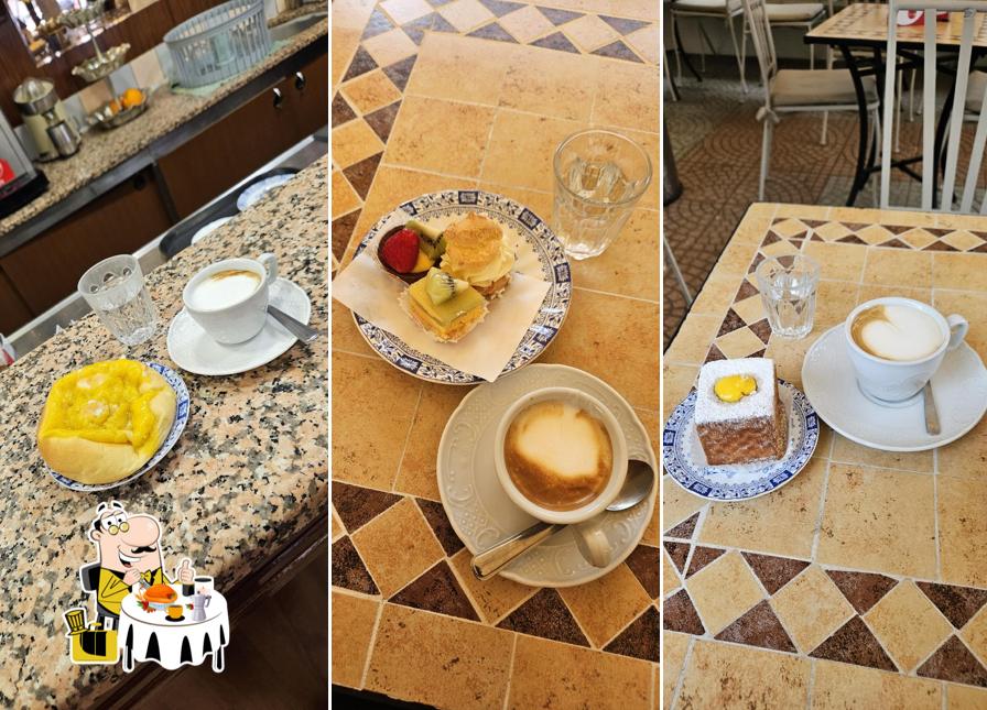 Cibo al Pasticceria Raimondo