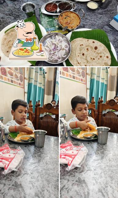 Meals at Hotel Srinivasa Bhavan