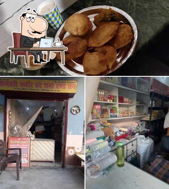 This is the photo showing interior and food at Gandhi Ande Wala