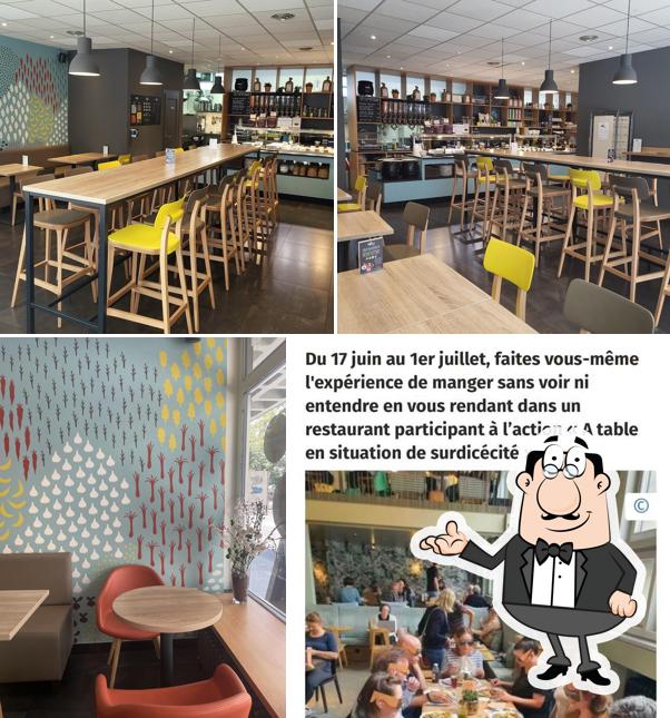 Siediti a un tavolo di Tonic Restaurant