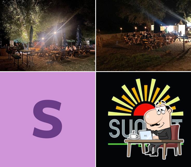 Sunset_beach_bar