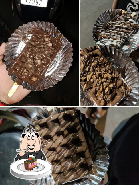Chocolate cake at WAFFLE HUB