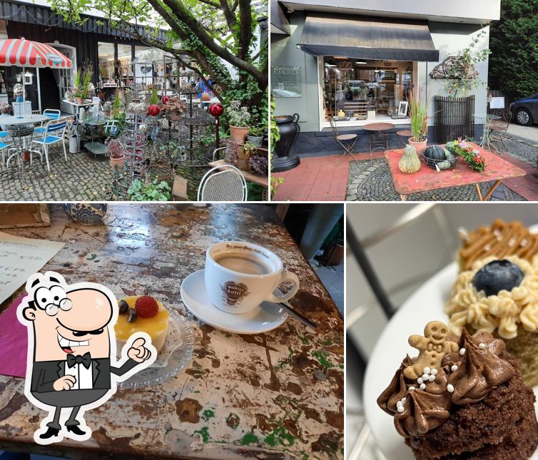KoWo Cafe im Hof