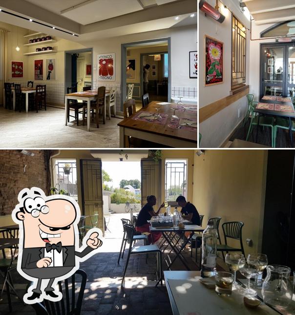 Siediti a un tavolo di L'Amorosina