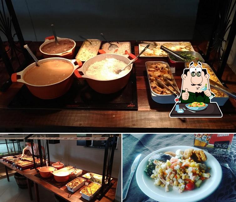 Comida em Bar do Tina