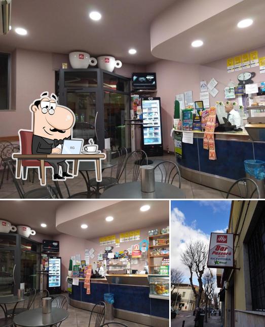 Questa è la immagine che presenta la interni e cibo di BAR PASSERO'