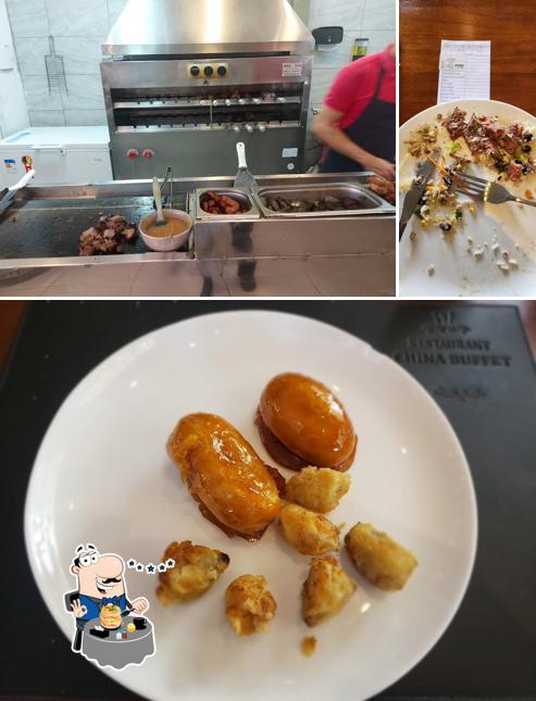Platos en Restaurante China Buffet