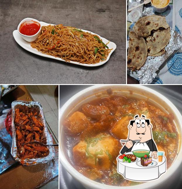 Hot and sour soup at TADKA DIL SE - 100% Pure Veg Restaurant Catering Services In Noida Extension