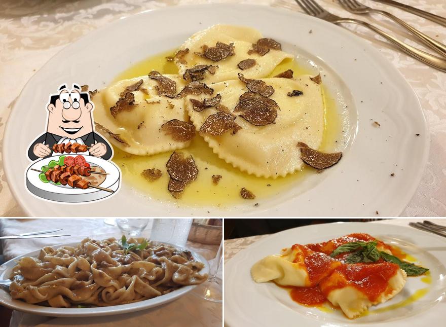 Platti al La Taverna di Baffone