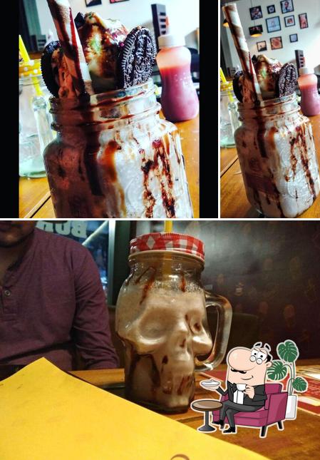 The interior of BURGER LOUNGE