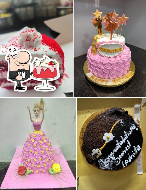 Red velvet cake at CakeZone
