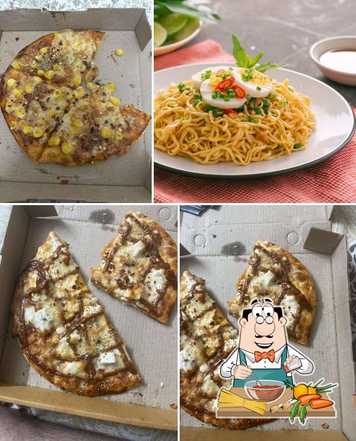 Spaghetti bolognese at Maggi Point Cafe