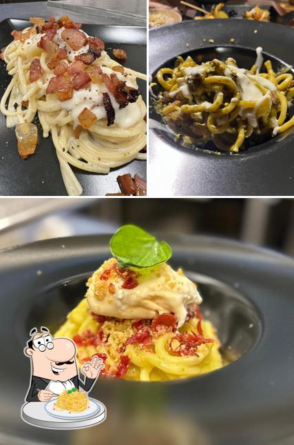 Spaghetti alla carbonara al Pipes