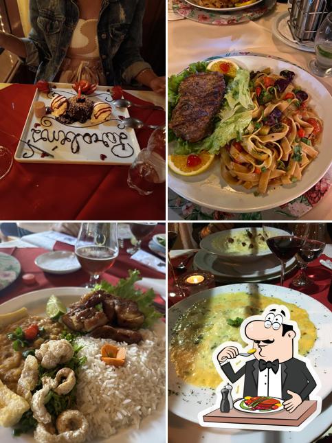 Comida em Restaurante Pucci