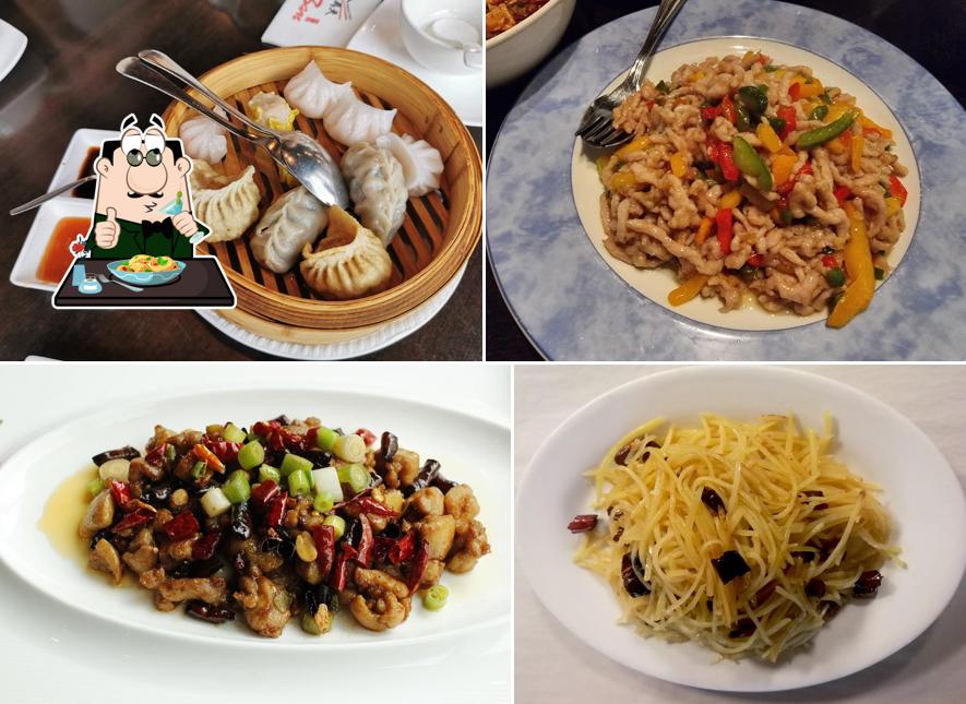 Plats à Sansan Restaurant Sichuan Cuisine