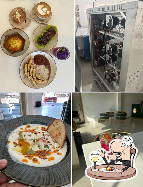 Meals at Café Flourista