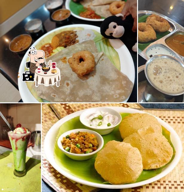 Vada at Hotel Annapoorna