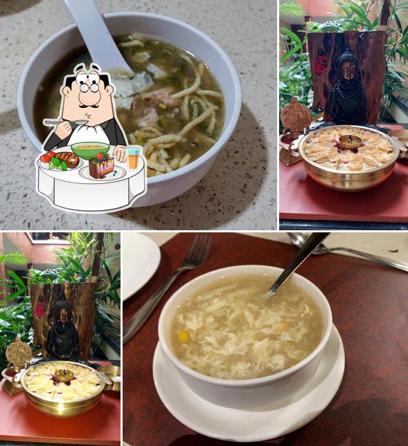 Hot and sour soup at Table Restaurant Anaikatti