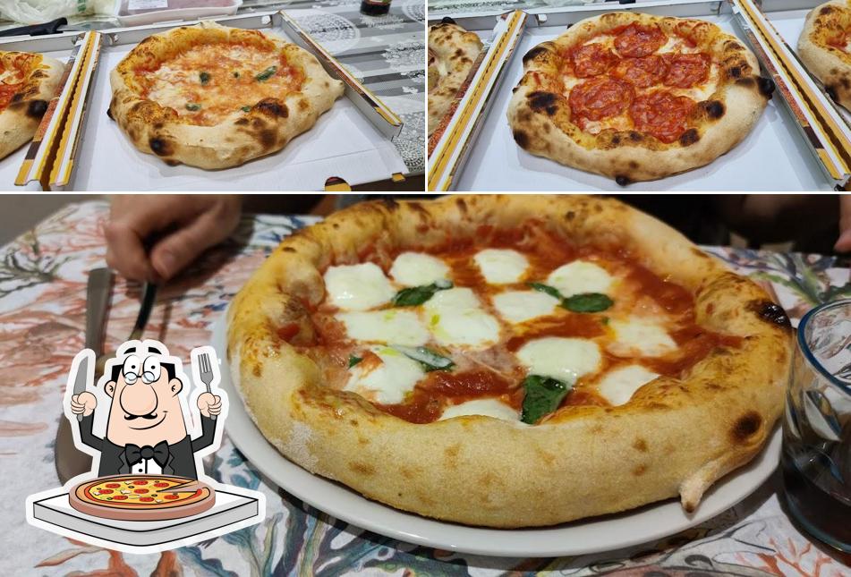 Ordina tra le svariate varianti di pizza