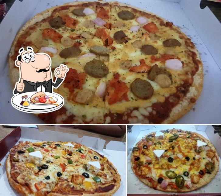 Try out pizza at Oven Story