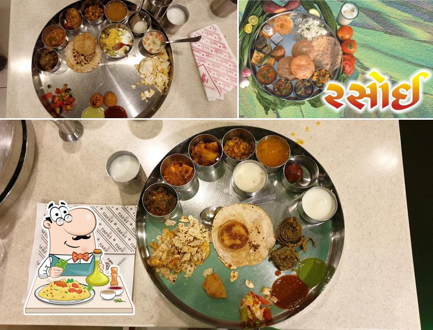 Food at Rasoi Dining Hall