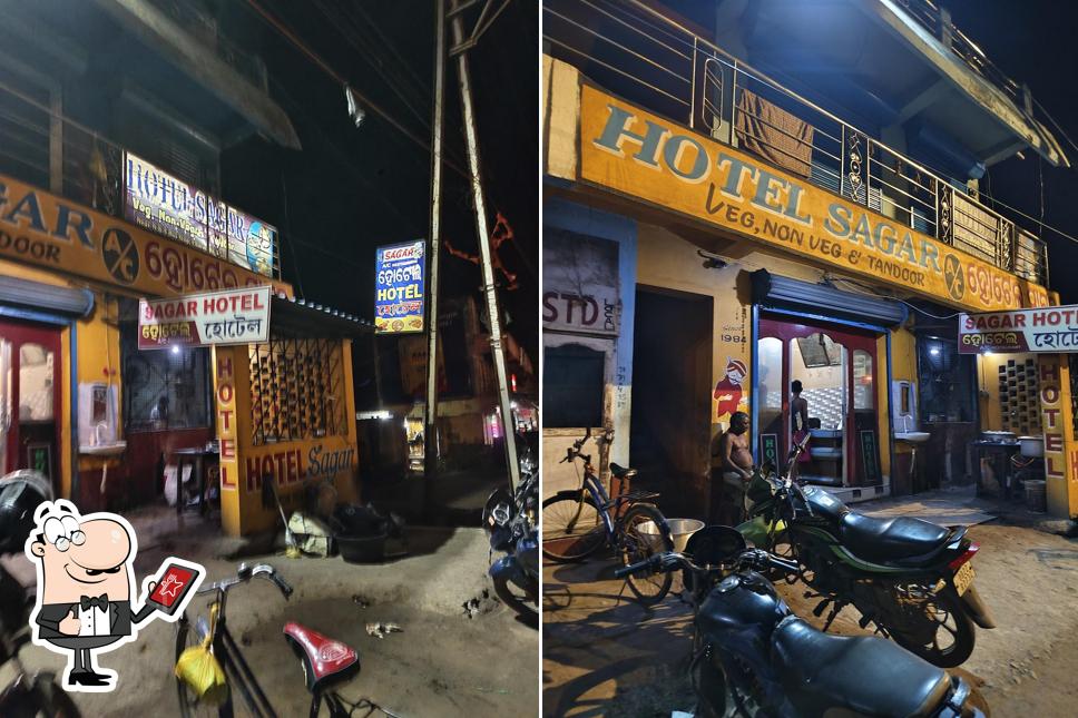 The exterior of Hotel Sagar (Veg, Non-veg & Tandoor)