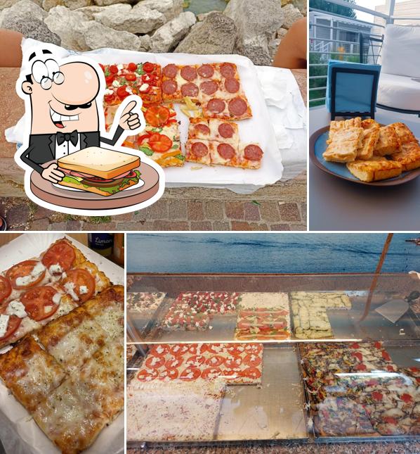 Toast al formaggio al Pizza al taglio da Chicco