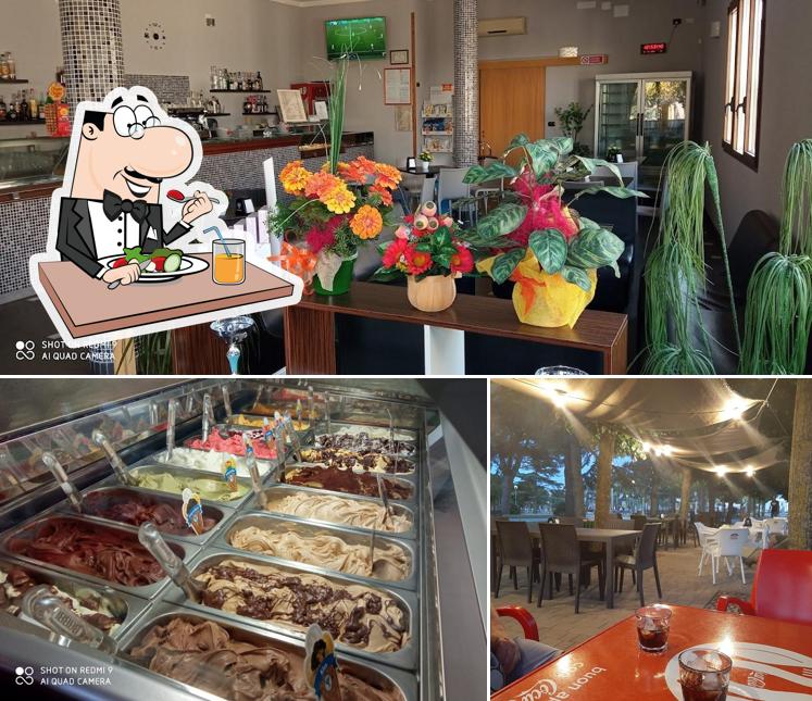 La cibo e interni del ristorante