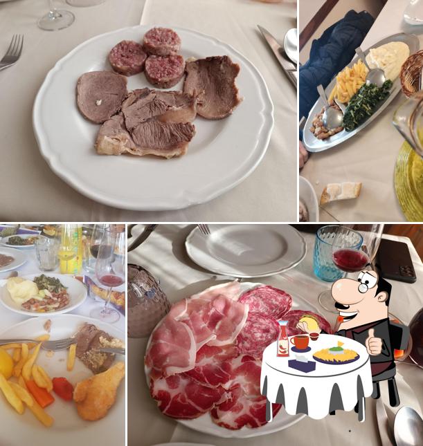 Piatto di formaggi al Trattoria All'Alpino "da Cioro"