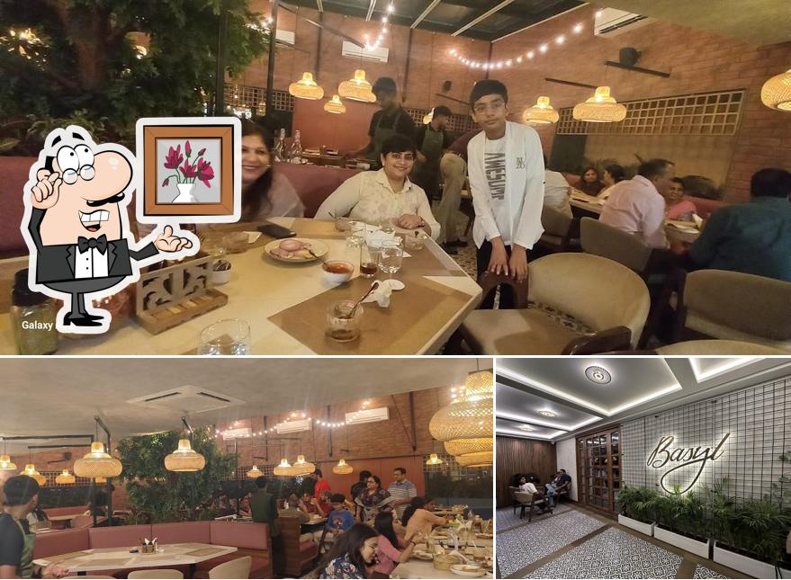 Check out how Basyl looks inside
