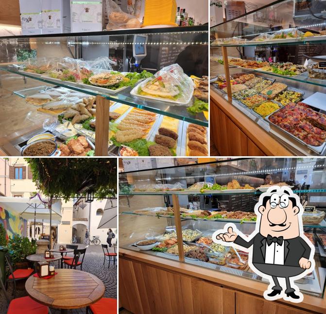 Siediti a un tavolo di Bar Ritter