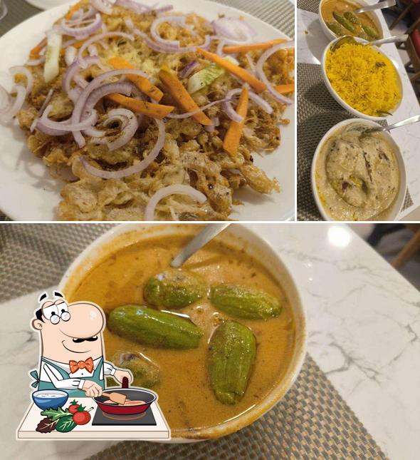 Chicken curry at Aha! Baangali
