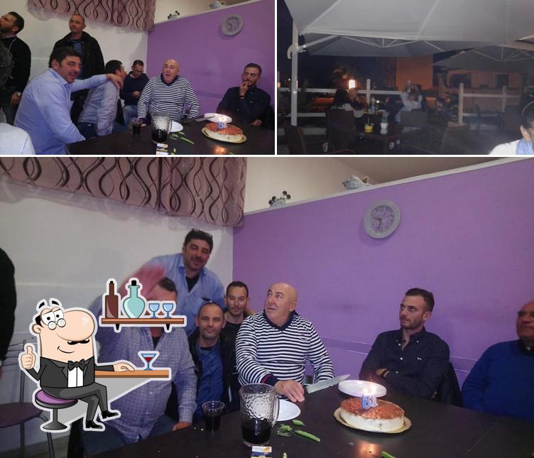 Dai un'occhiata agli interni di Lady Queen